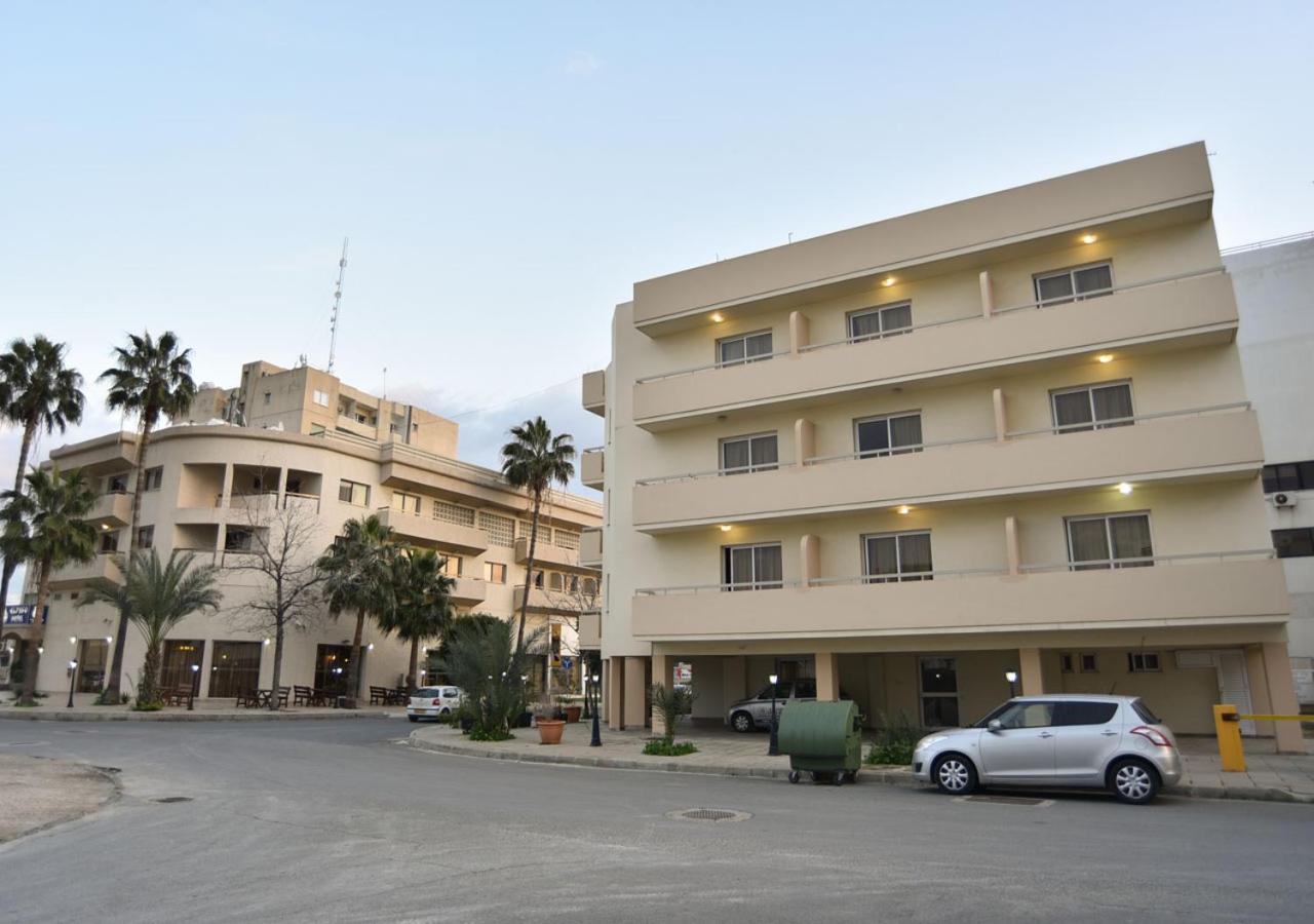 Elysso Apartments Larnaca Dış mekan fotoğraf