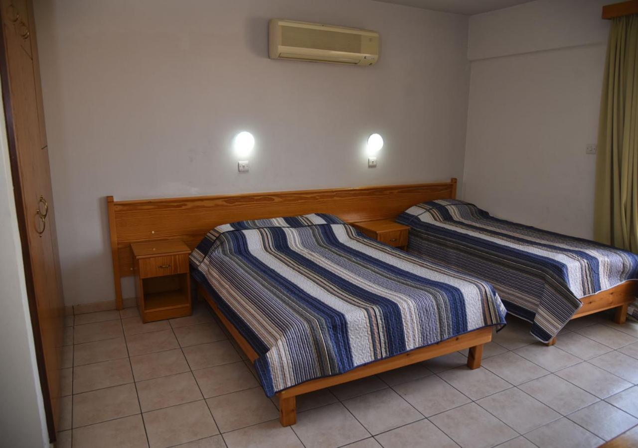 Elysso Apartments Larnaca Dış mekan fotoğraf